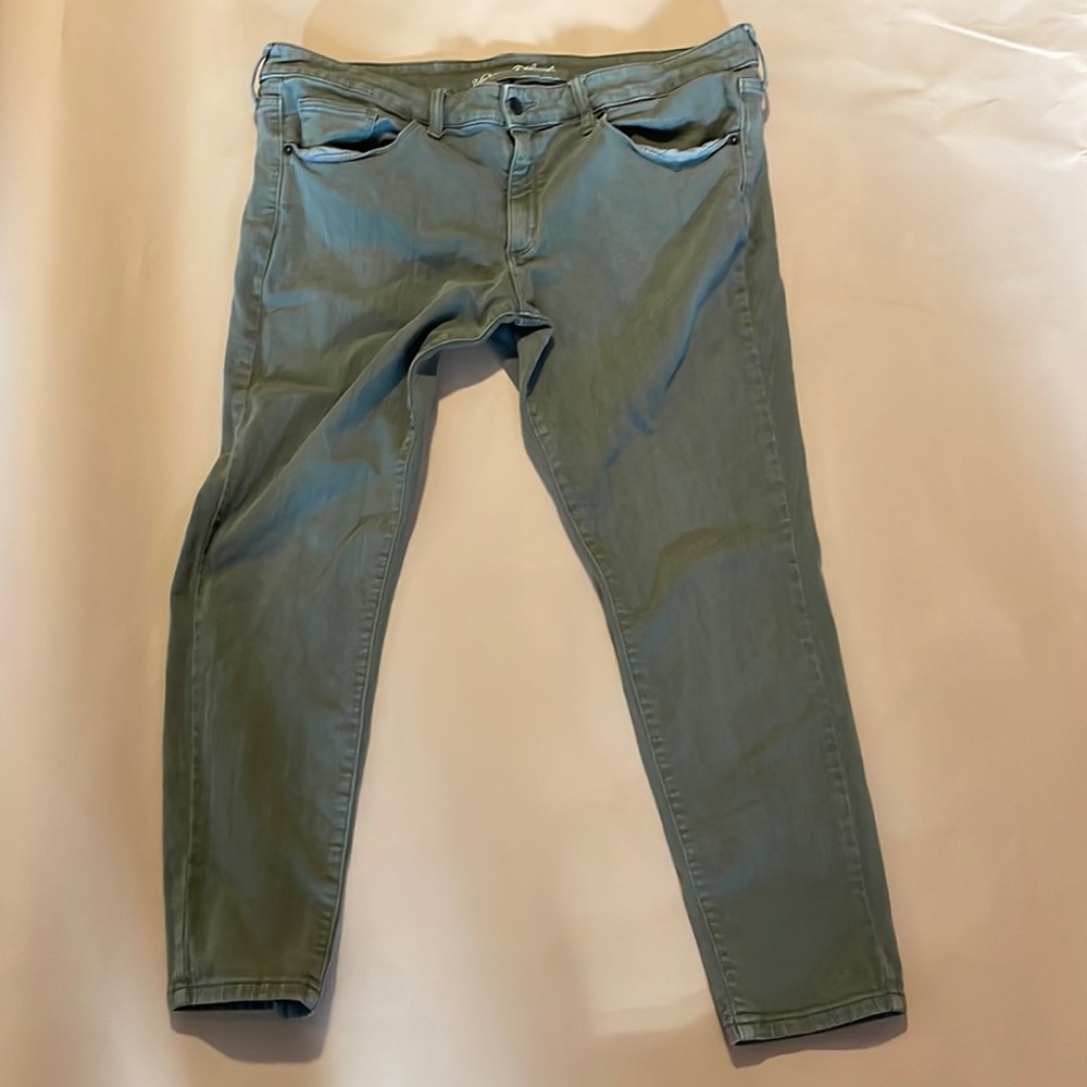 Green denim Universal Threads jeans